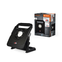 LEDVANCE Arbeitsleuchte mit schwenkbarem Kopf, batteriebetrieben, Power for all Alliance Akku kompatibel, 40 W, 4500 lm, 6500 K, 840 kaltes Tageslicht, 3-stufig dimmbar, schwarzes Aluminium, IP54
