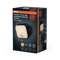 OSRAM Außenwandleuchte, Dark grey, Akku mit USB‑C, 3 W, 150 lm, 3000 K, 110° Abstrahlwinkel, IP54, PIR‑Bewegungsmelder, Tageslichtsensor, 50. 000 h Lebensdauer.
